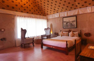 puratan qila resort